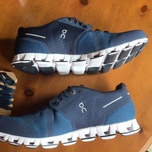 On Cloud Shoes Sneakers New